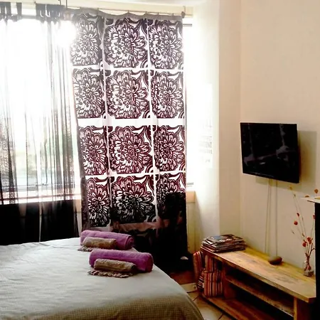 Ippokratis' Open View Studio Apartment